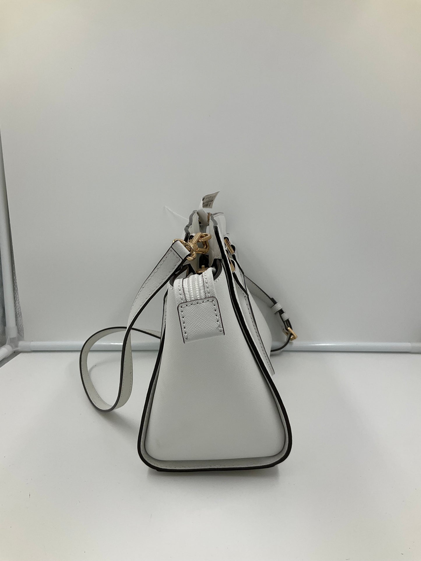 Handbag Designer By Michael Kors In White, Size:Medium