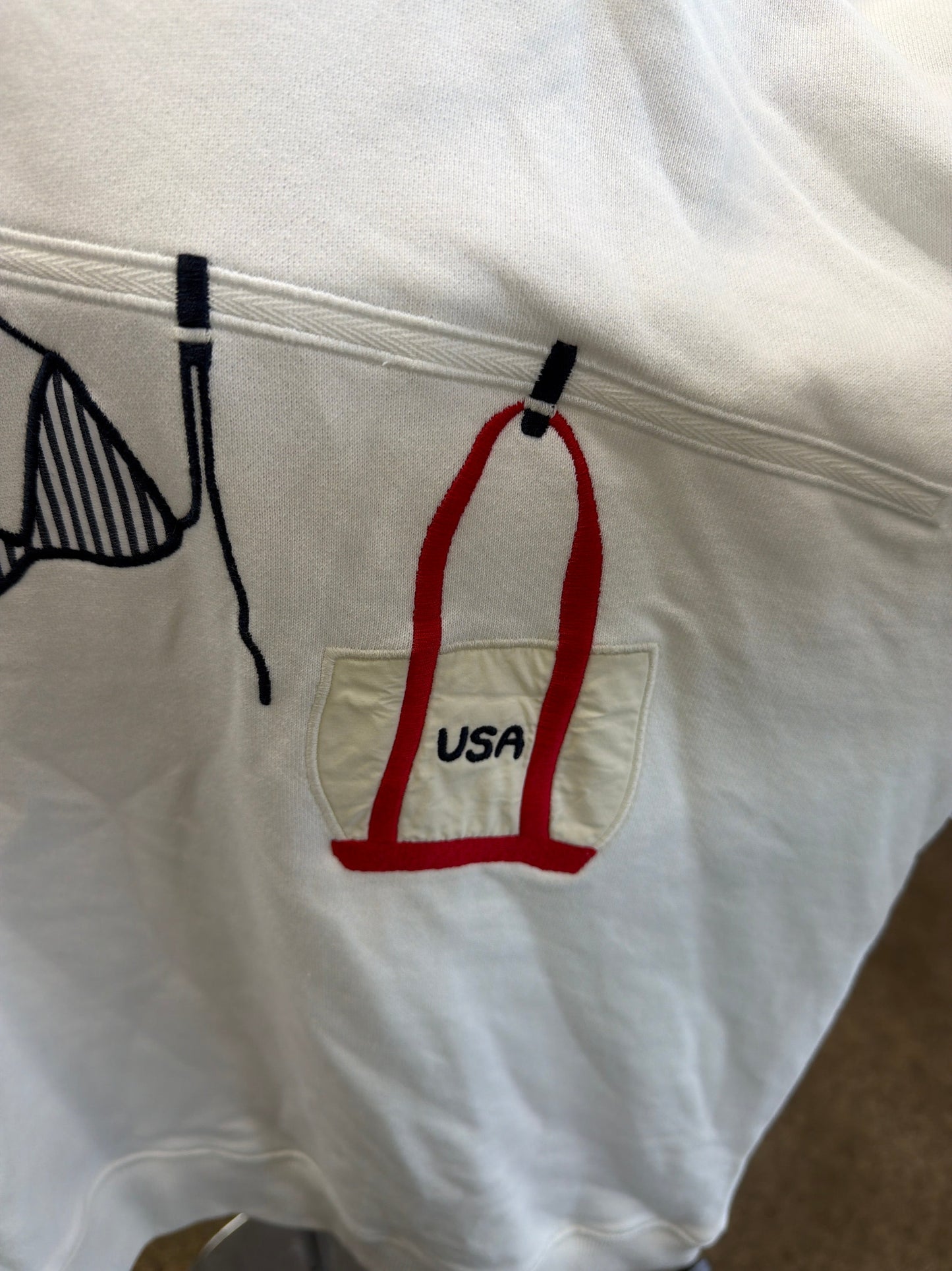 Sweatshirt Crewneck By Le Lis In White, Size:S