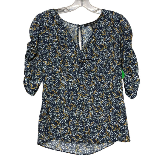 Top Ss By White House Black Market In Floral Print, Size:S
