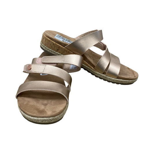 Sandals Flats By Skechers In Rose Gold, Size:8.5