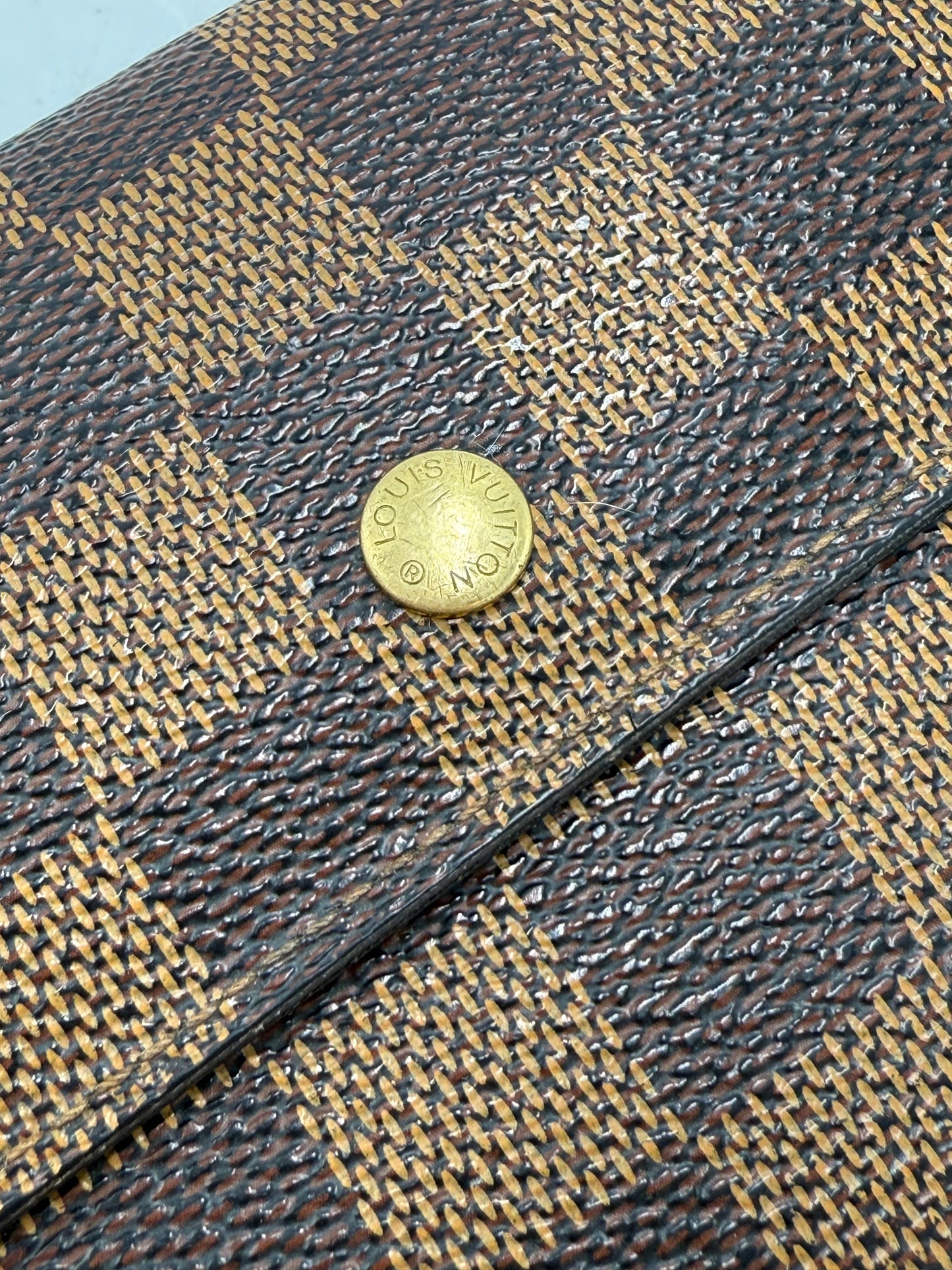 Louis Vuitton Sarah Luxury Wallet in Damier Ebene
