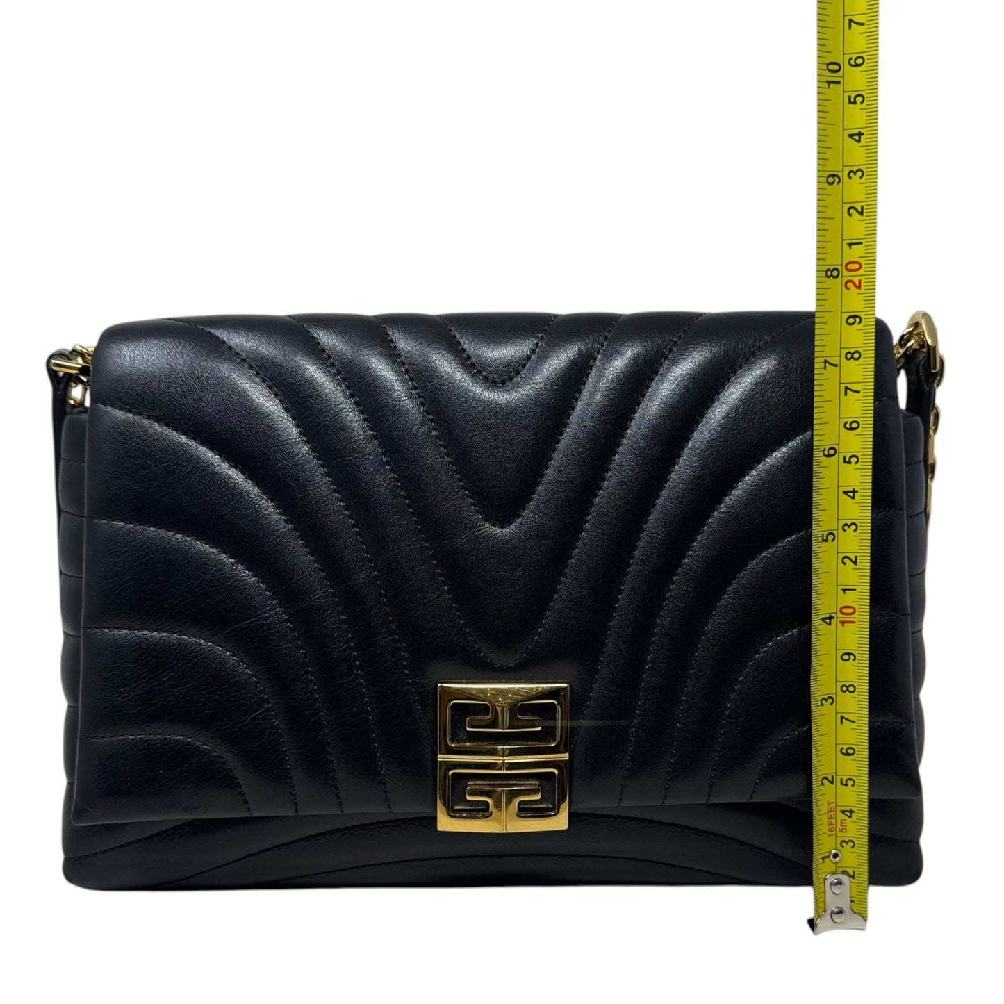 4G Soft Quilted Handbag Luxury Designer By Givenchy, Size: Medium