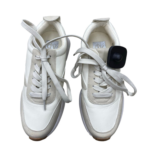 Shoes Sneakers By Dolce Vita In Cream, Size:6