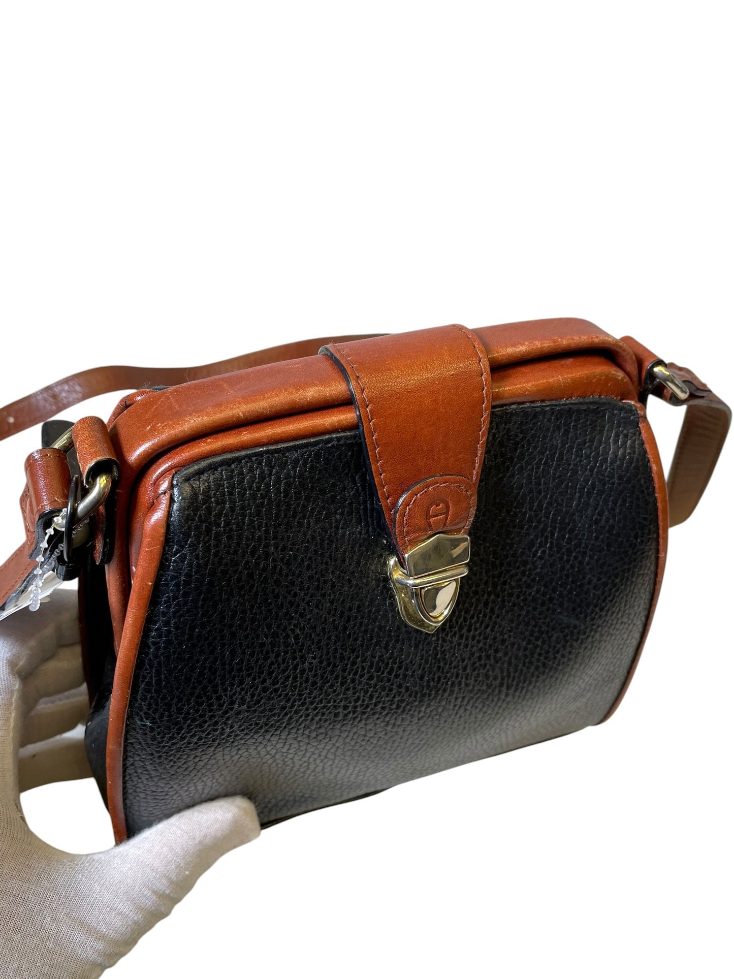 Crossbody Leather By Etienne Aigner, Size: Small