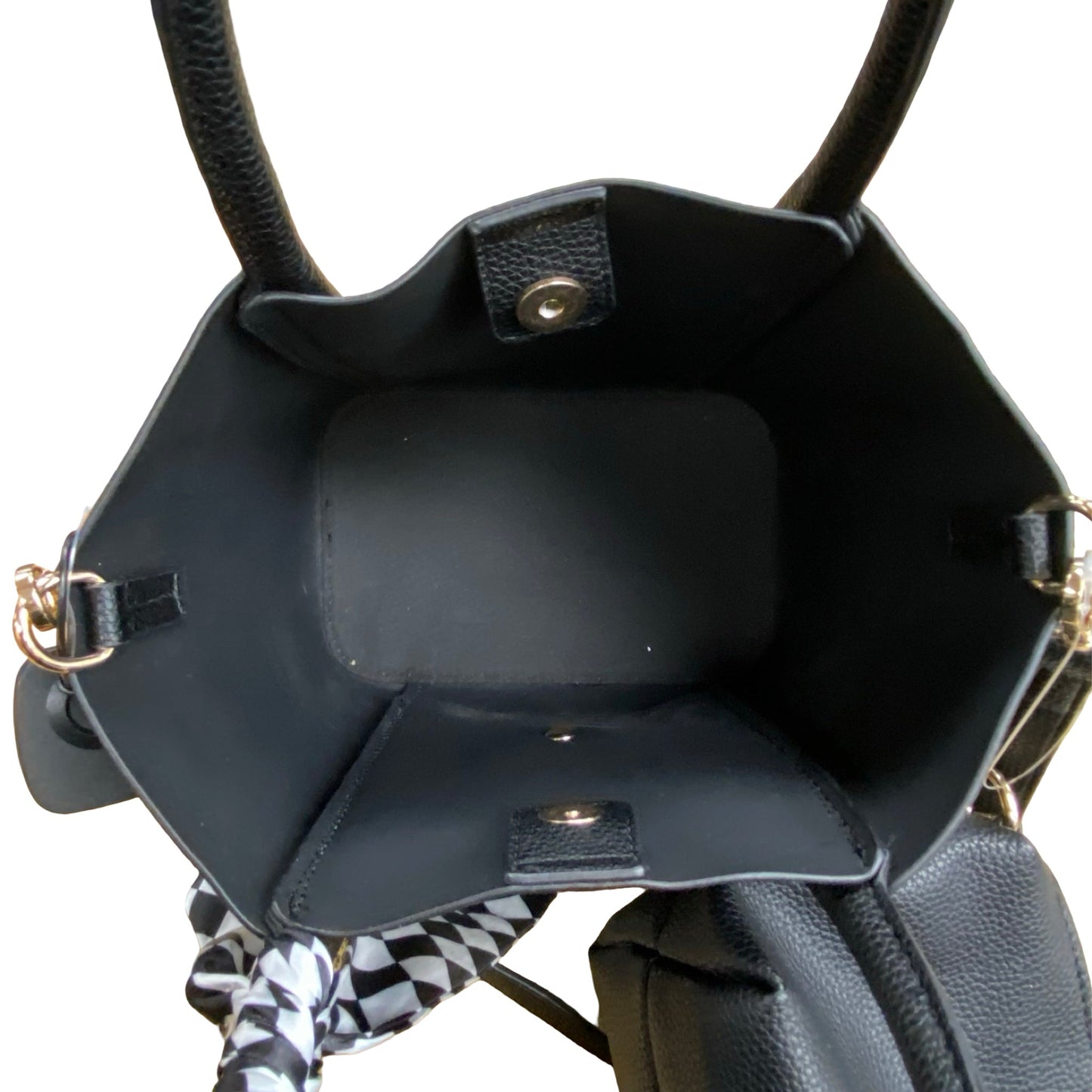 Handbag By Clothes Mentor In Black, Size:Small