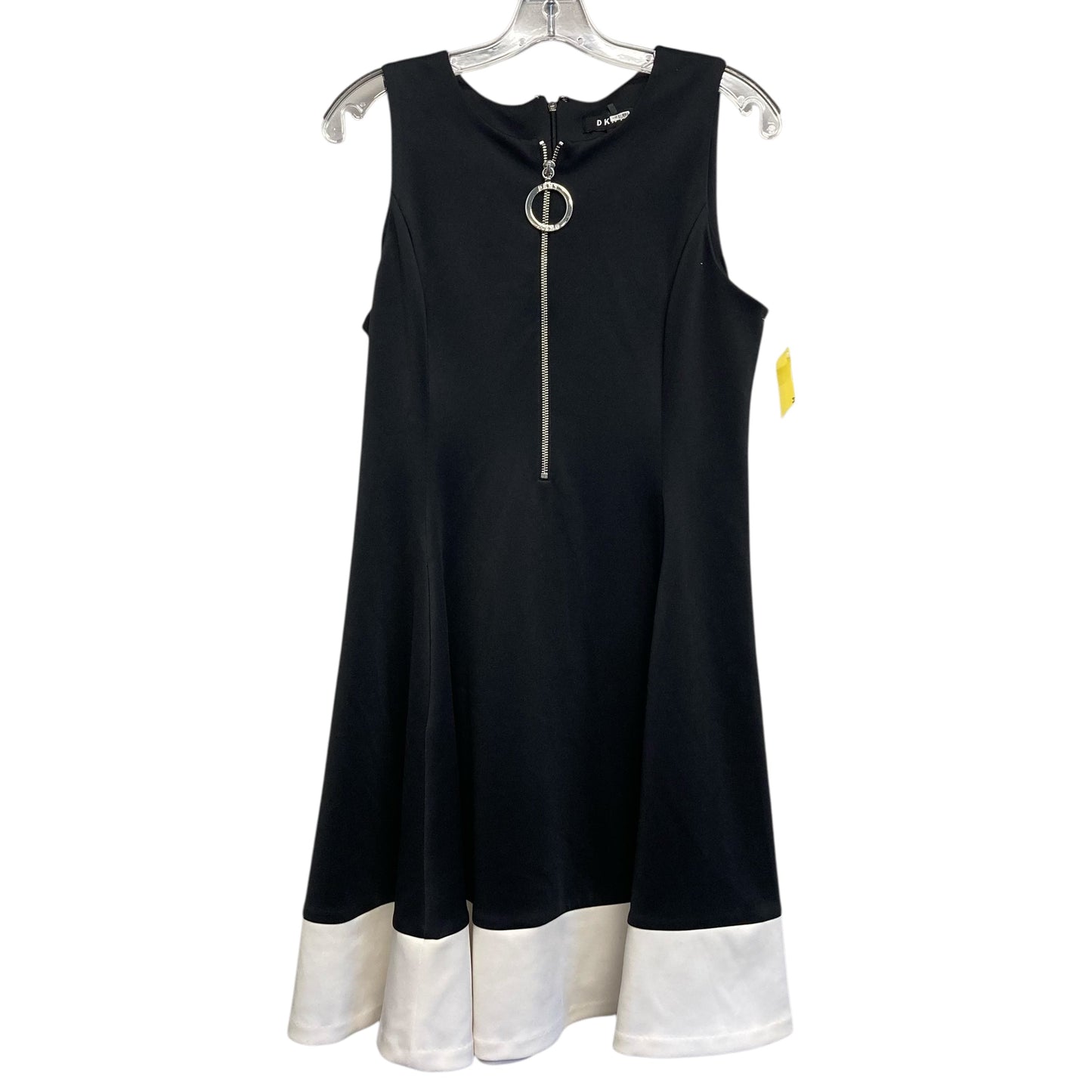 Dress Party Short By Dkny In Black & White, Size:M