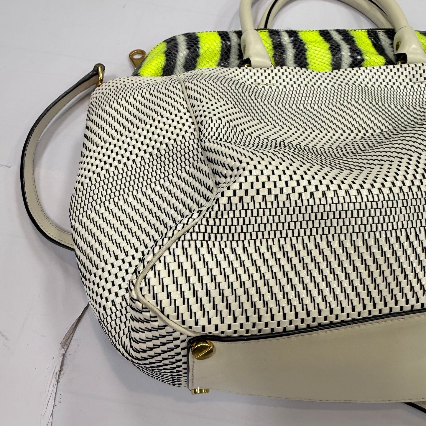 Handbag Designer By Marc By Marc Jacobs, Size: Medium