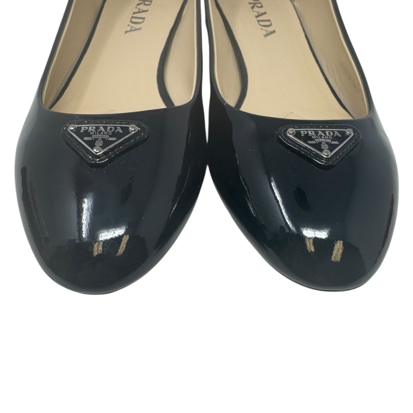 Logo Ballerina Flats Luxury Designer By Prada In Black Patent Leather, Size: 9