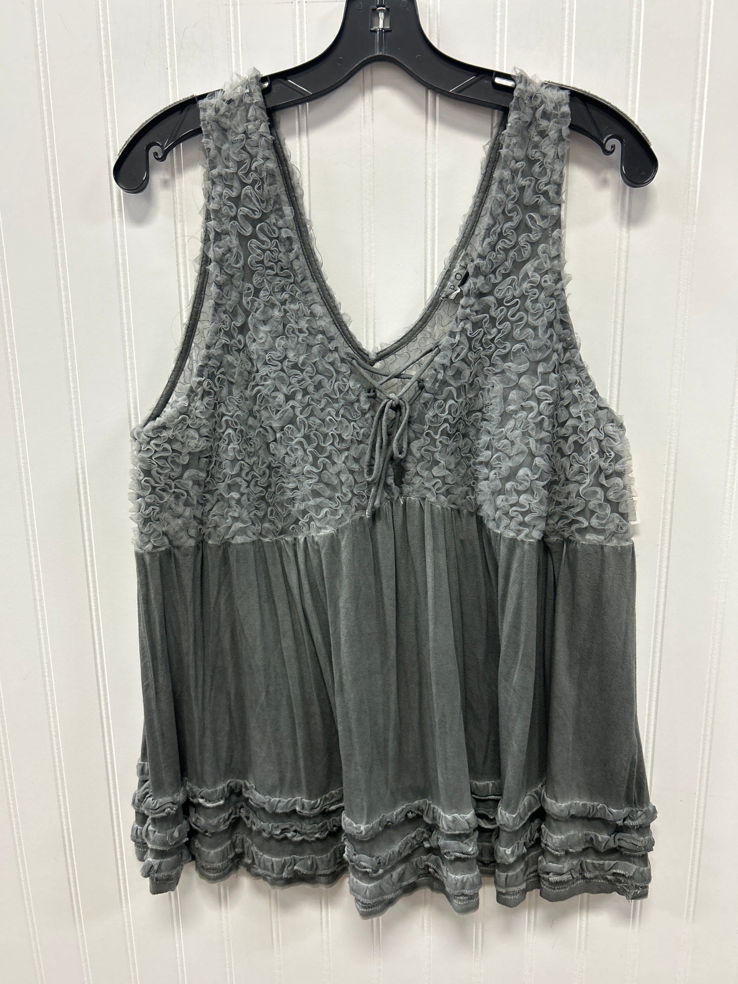 Blouse Sleeveless By Pol In Grey, Size:L
