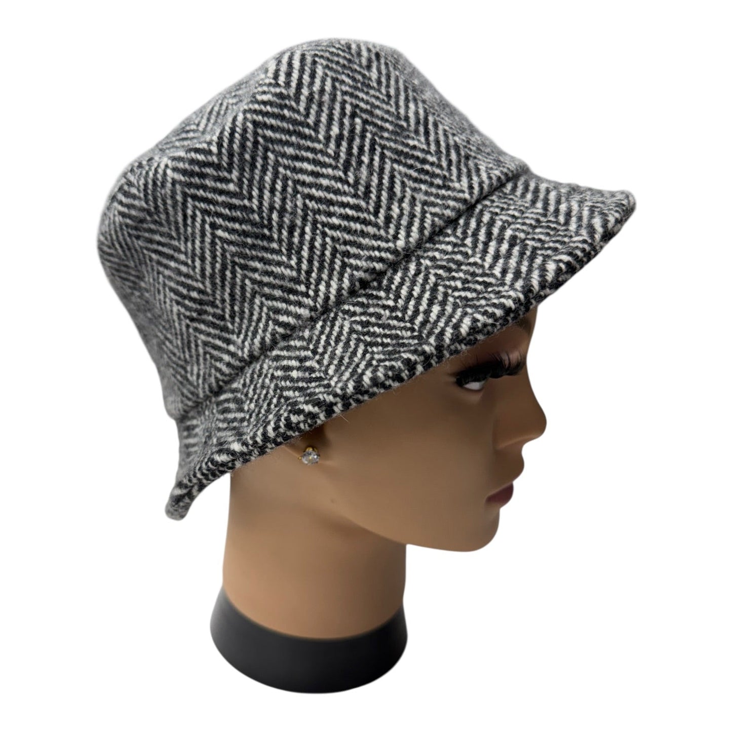 Hat Luxury Designer By Burberry In Black & White