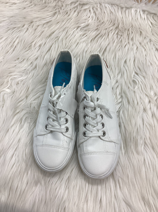 Shoes Sneakers By Blowfish In White, Size:7.5