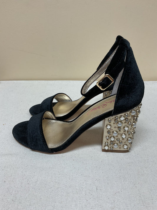 Shoes Designer By Lilly Pulitzer In Black & Gold, Size:6