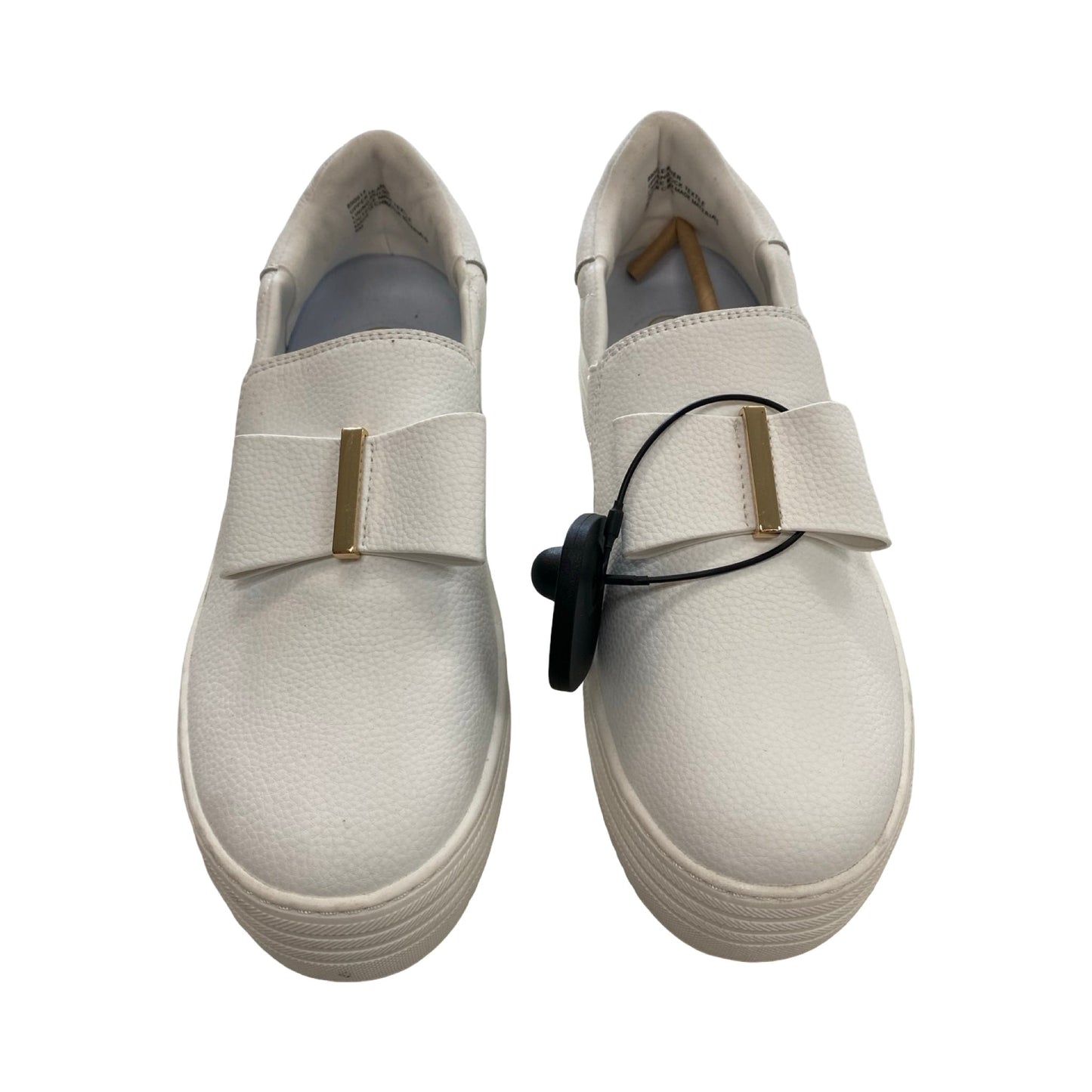 Shoes Sneakers By Cmc In White, Size:9