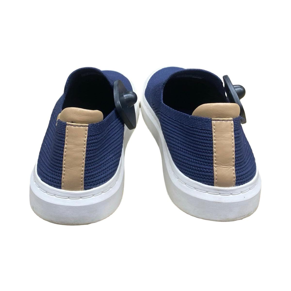 Shoes Designer By Ugg In Navy, Size:8.5