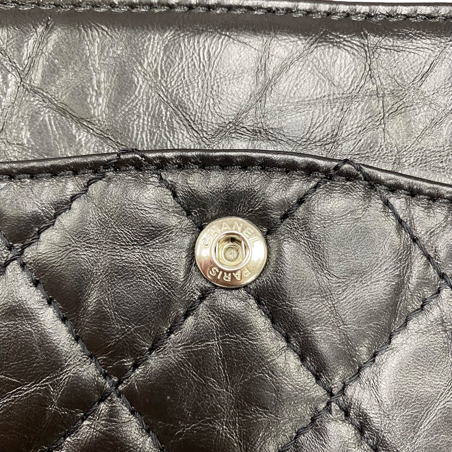 Handbag Luxury Designer Chanel Double Flap Quilted Reissued 2.55, Size Large