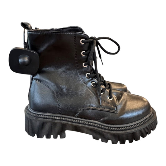 Boots Combat By Cmc In Black, Size:9.5