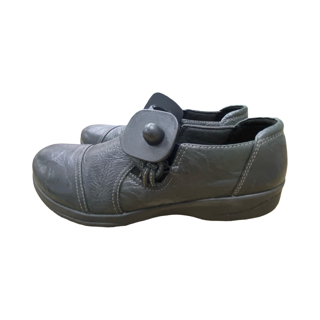 Shoes Flats By Clarks In Black, Size:9
