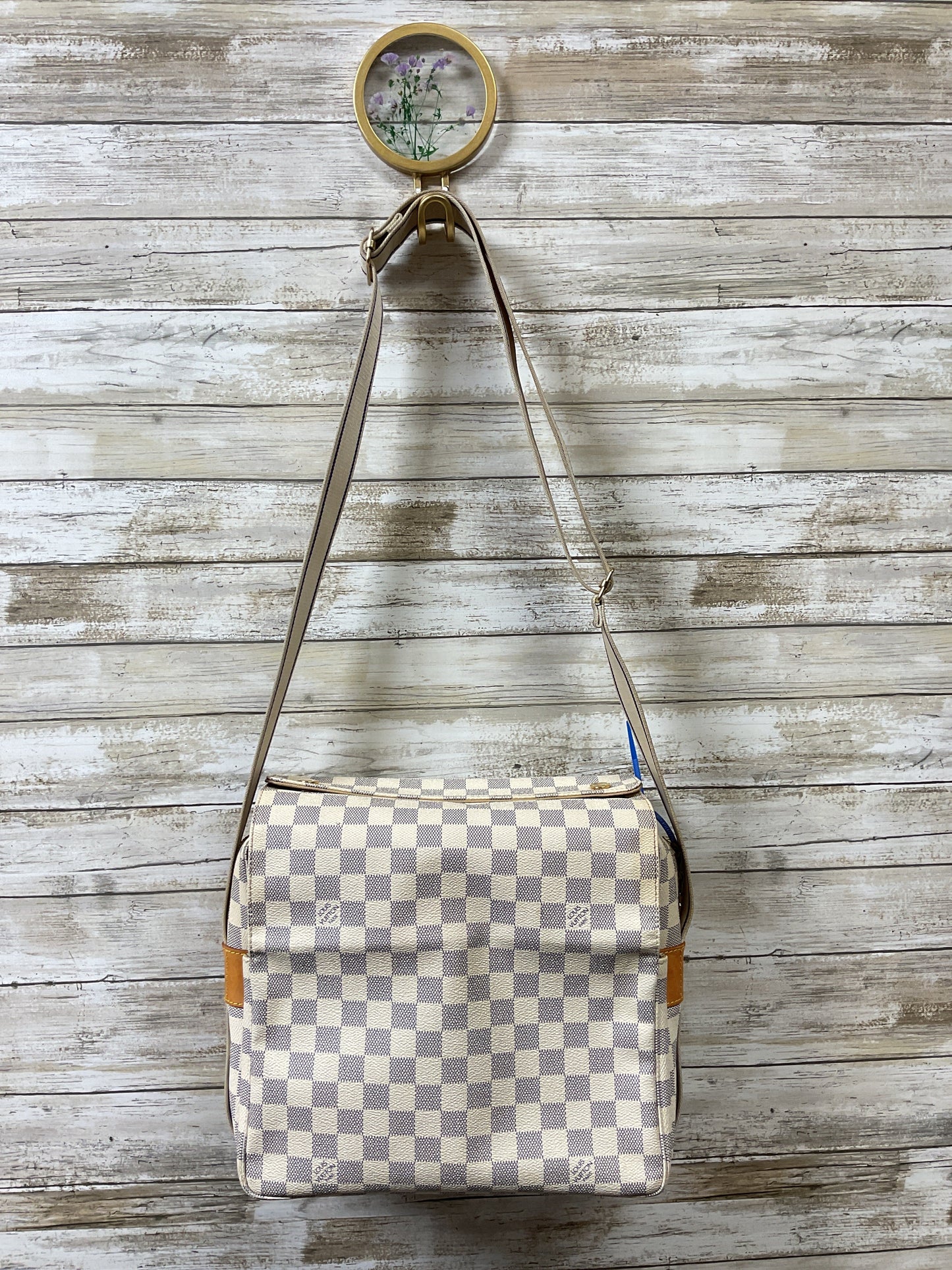 Handbag Luxury Designer By Louis Vuitton In Checkered Pattern, Size:Medium