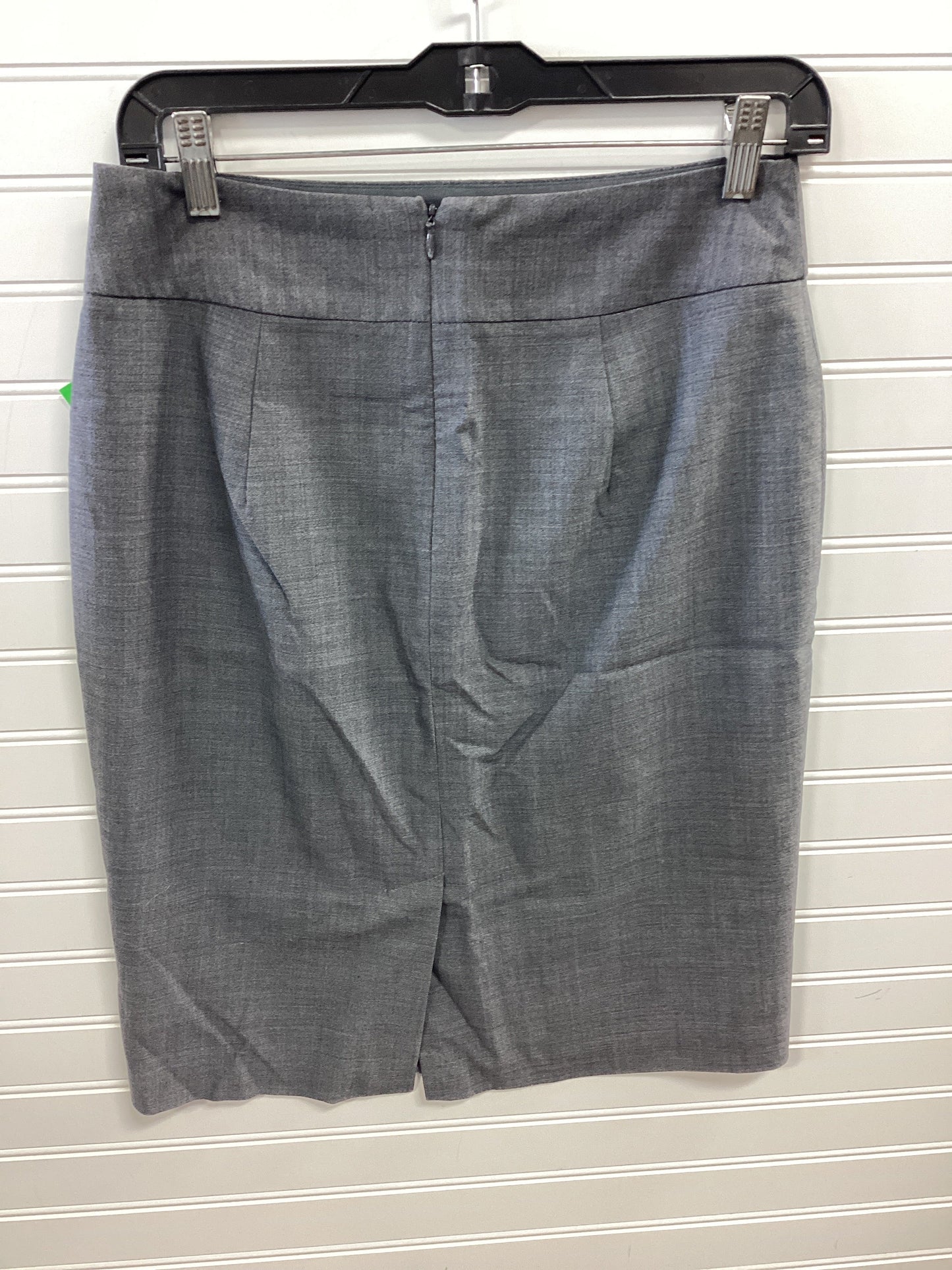 Skirt Midi By Banana Republic In Grey, Size:2