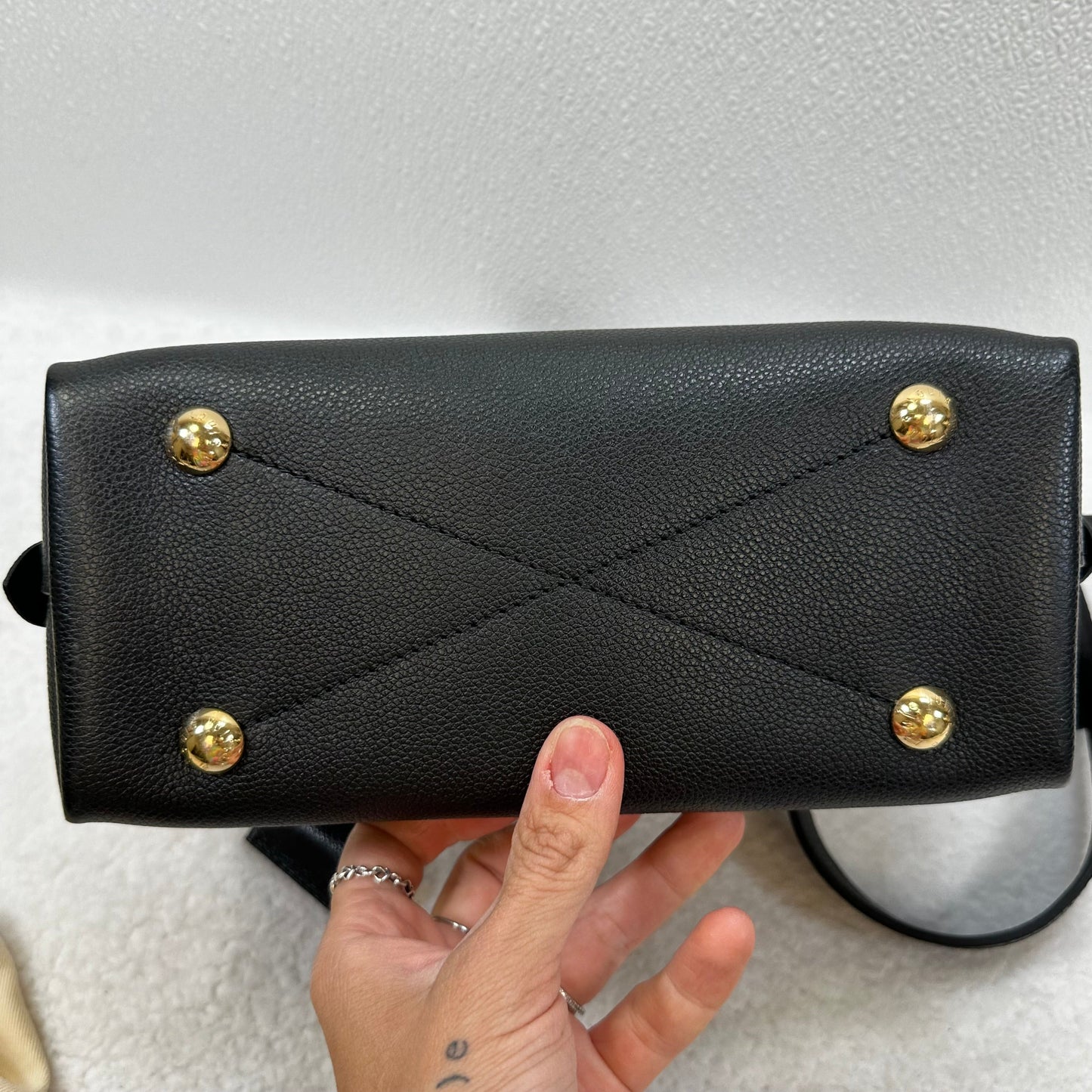 Handbag Designer Louis Vuitton, Size Small