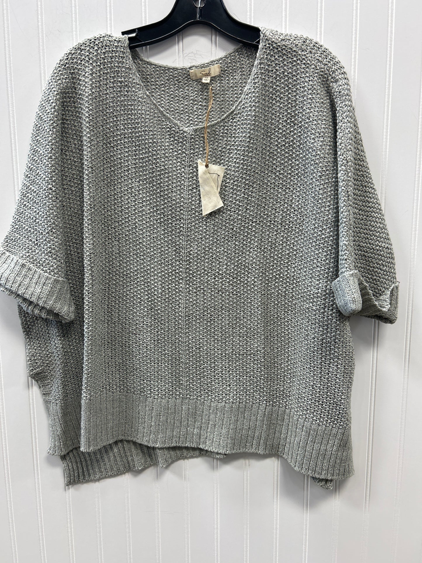 Top Ss By Easel In Grey, Size:1X NWT