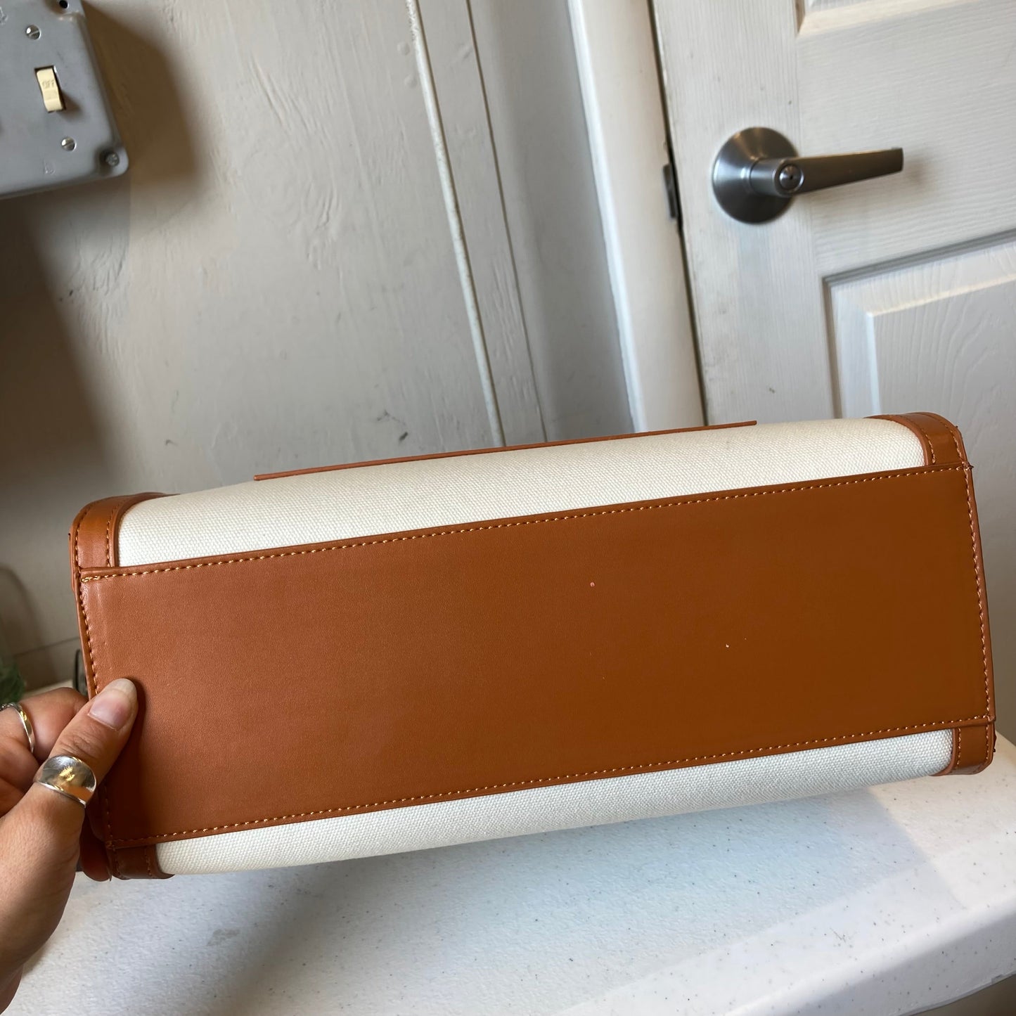 Handbag By Jessica Moore In Brown & White, Size:Large
