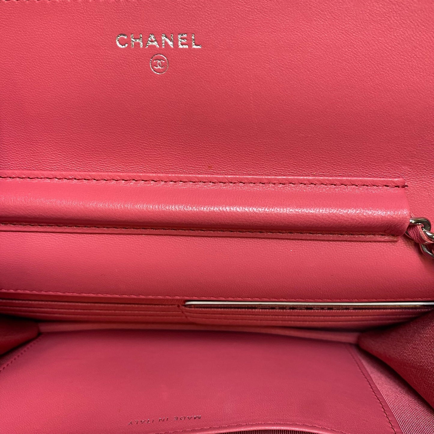 Crossbody Luxury Designer By Chanel, Size: Small