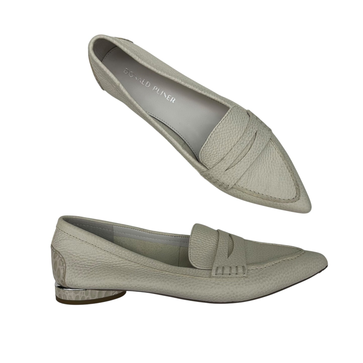 SHOES FLATS by DONALD PLINER In CREAM, Size: 9.5