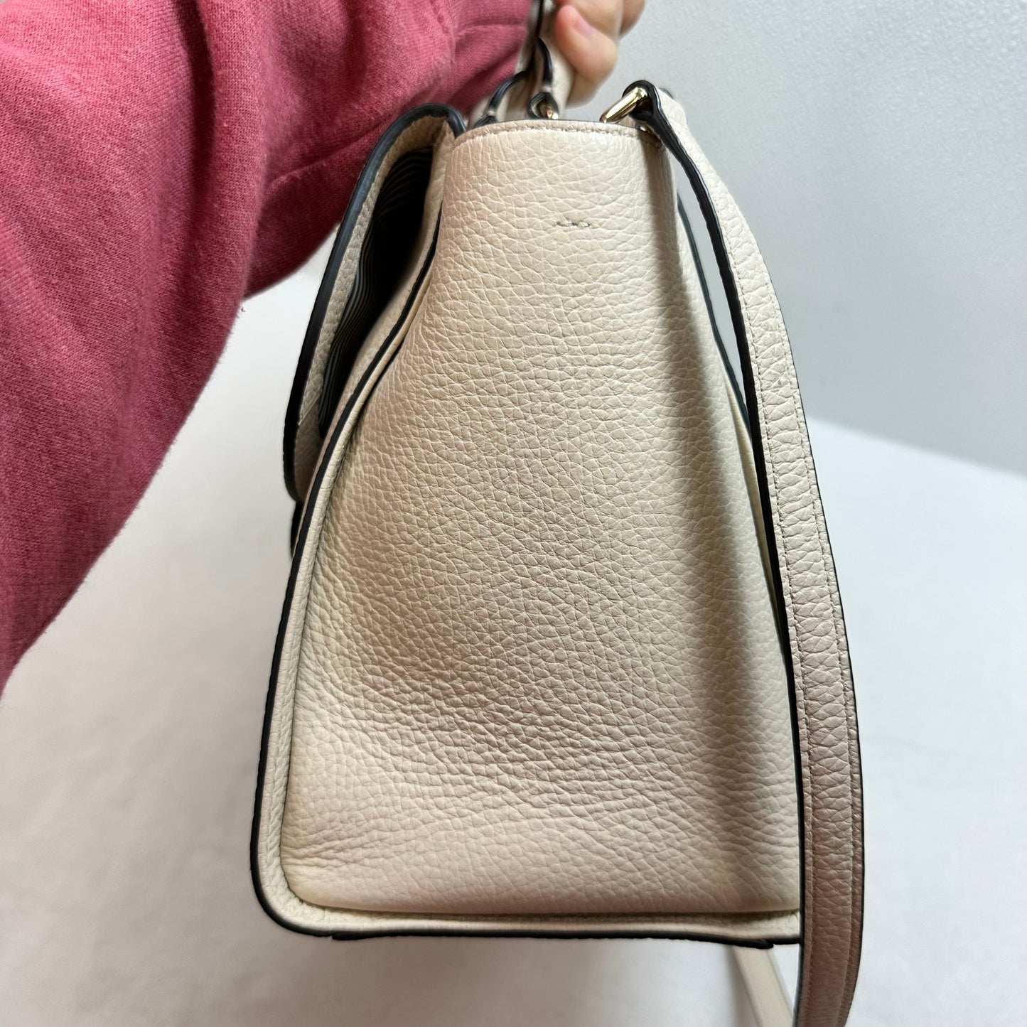 Handbag Designer By Kate Spade, Size: Medium