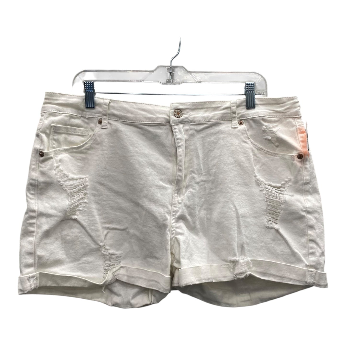 Shorts By jeans  In Ivory, Size:20