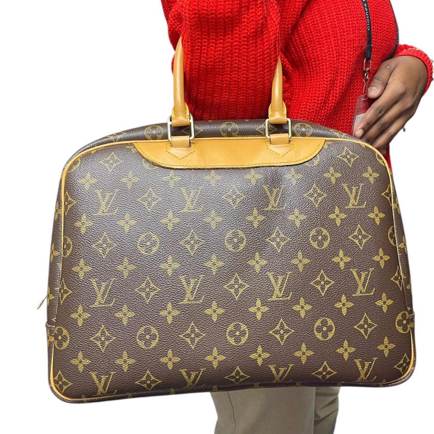 Duffle And Weekender Luxury Designer By Louis Vuitton, Size: Medium