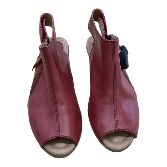 Shoes Heels Block By Earth In Red, Size:5.5