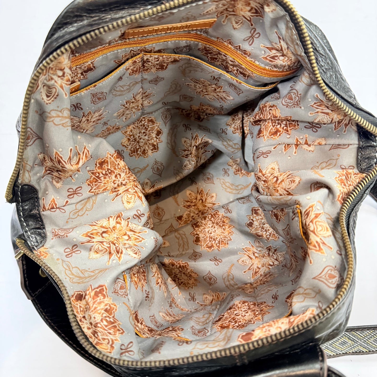 Handbag By Hobo Intl, Size: Large