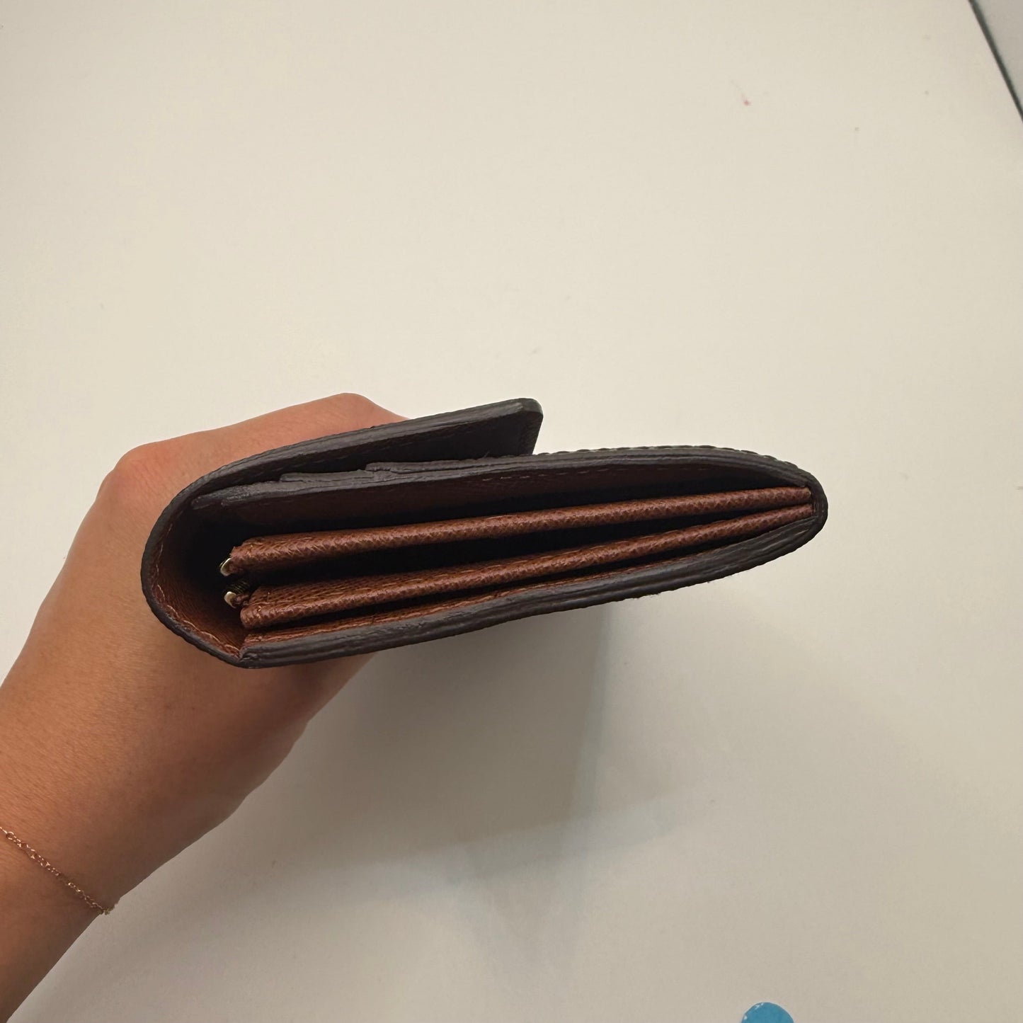 Wallet Luxury Designer By Louis Vuitton, Size: Medium