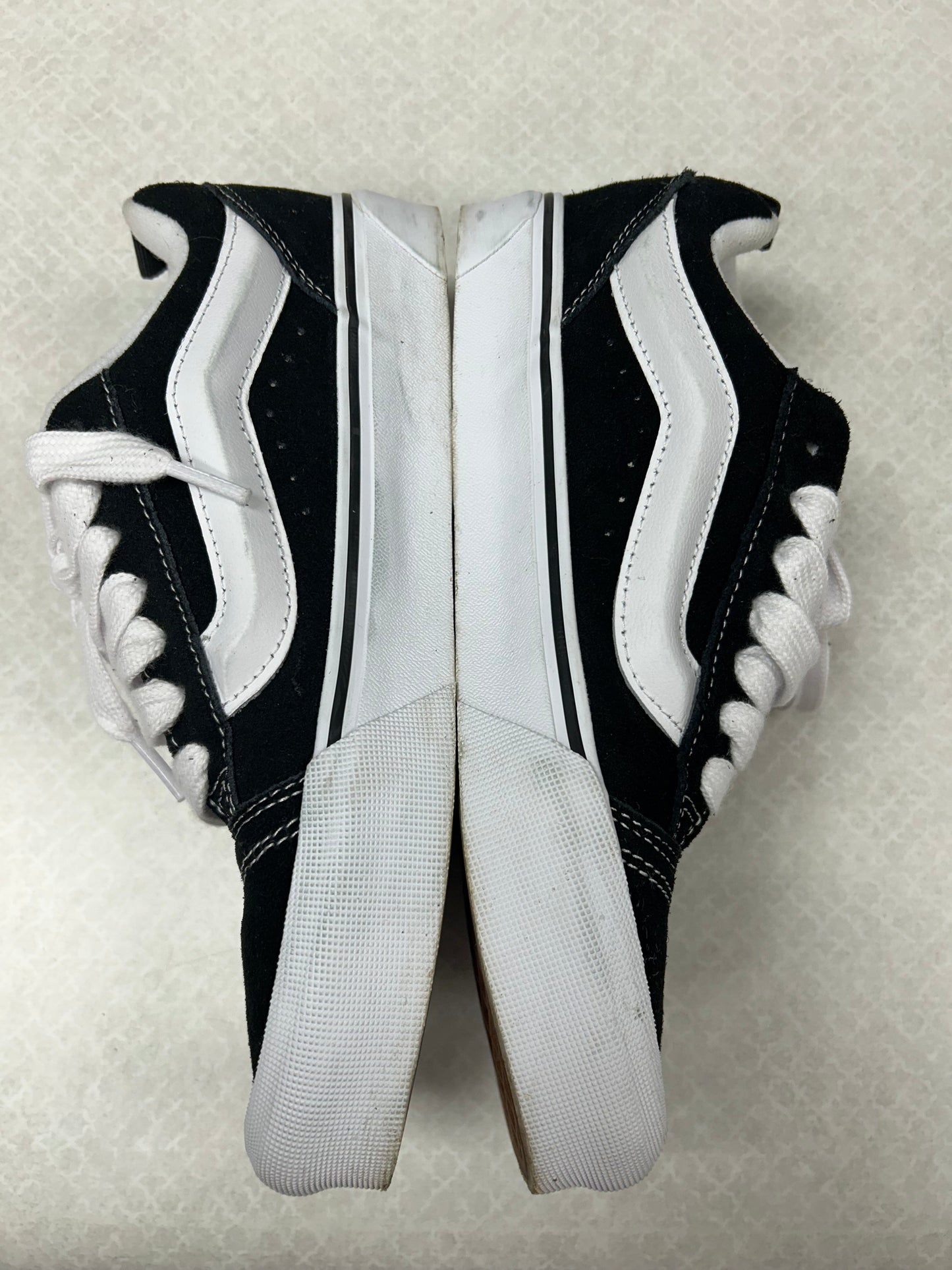 Shoes Sneakers By Vans In Black & White, Size:8.5