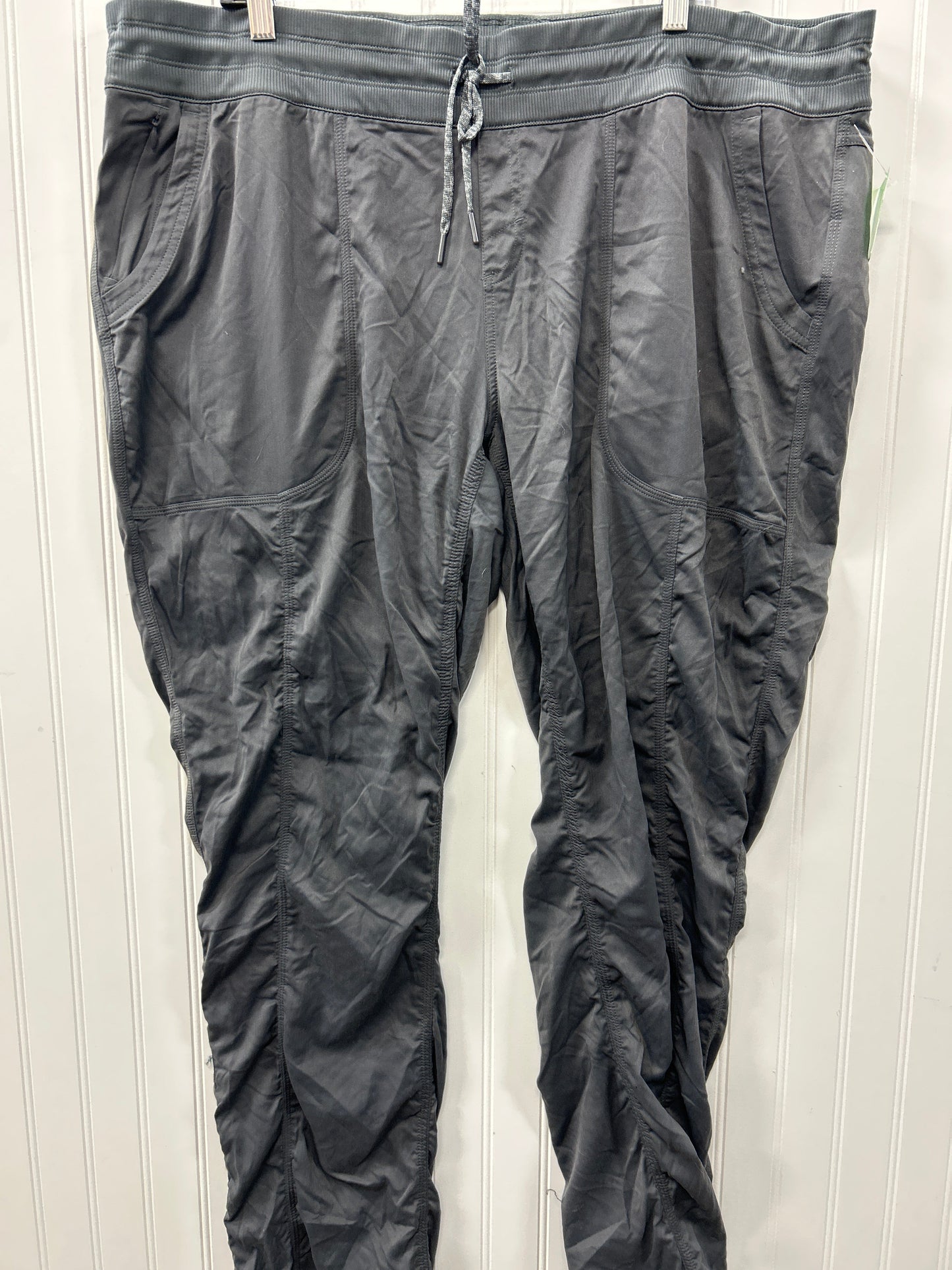 Athletic Pants By The North Face In Grey, Size:Xxl