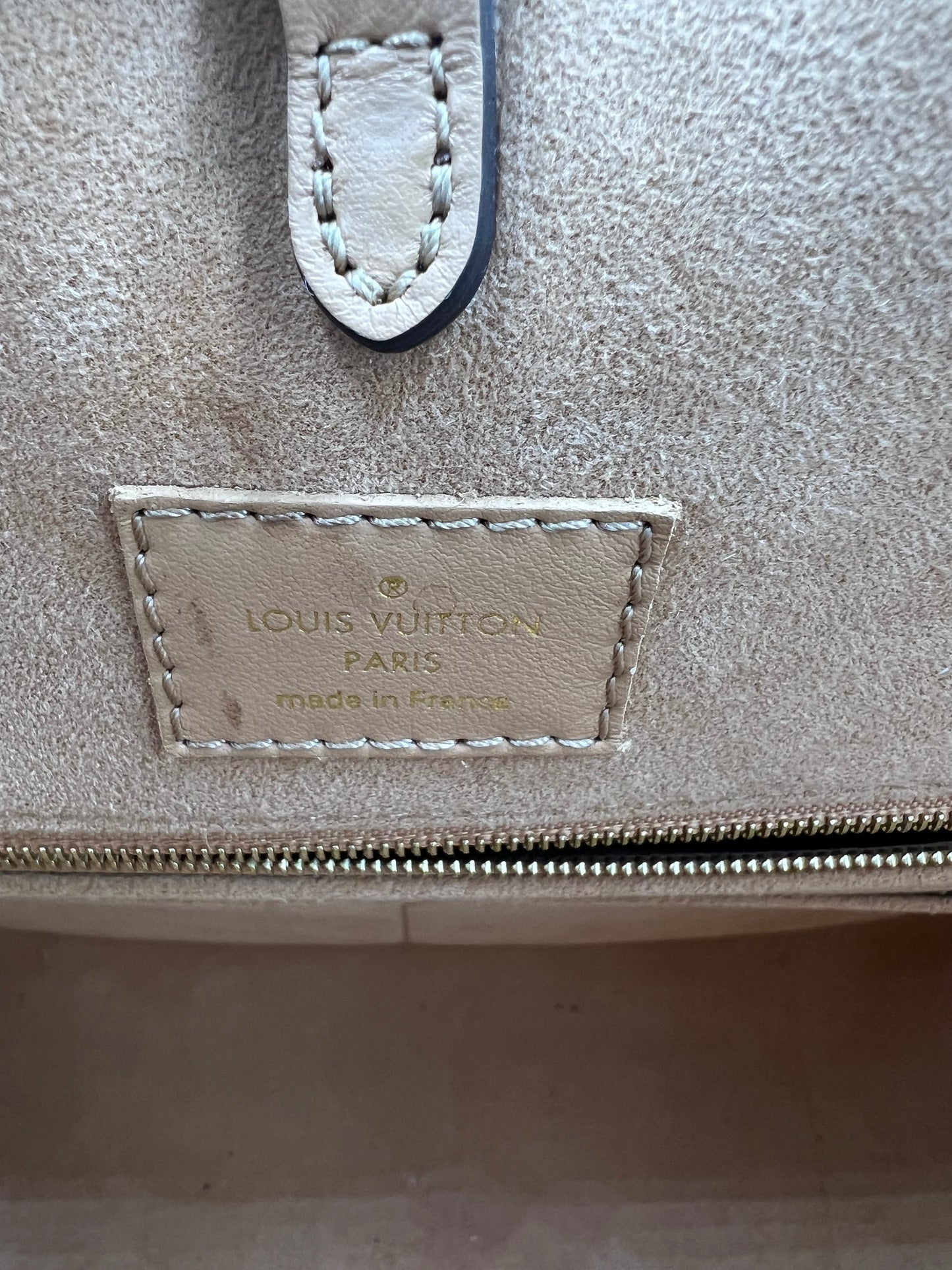 Louis Vuitton On The Go Empreinte Tote