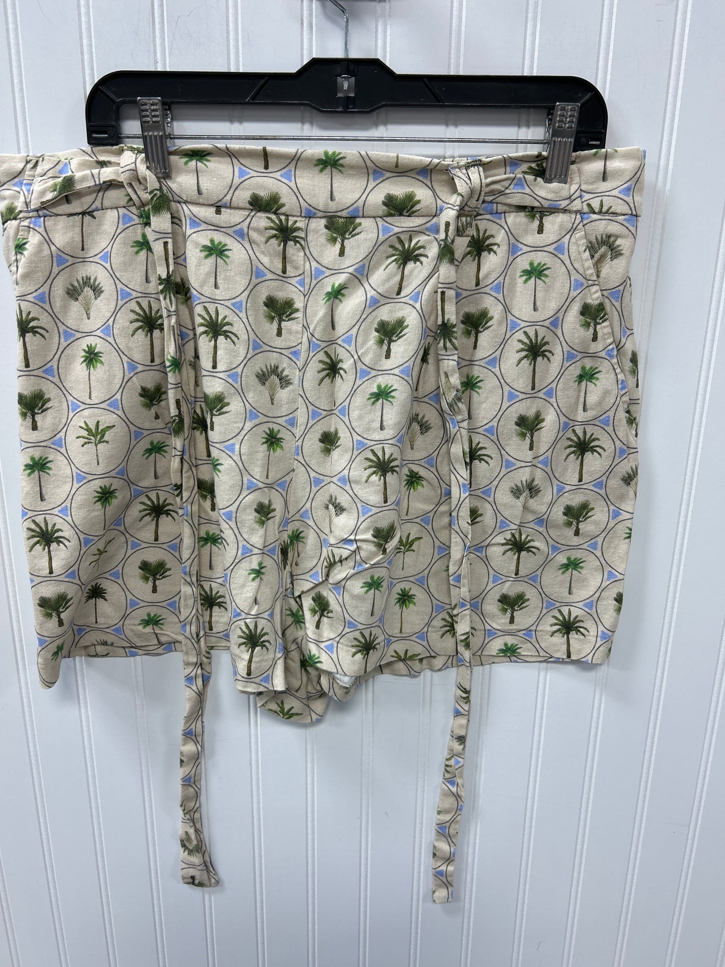 Shorts By C And C In Tan, Size:Xl