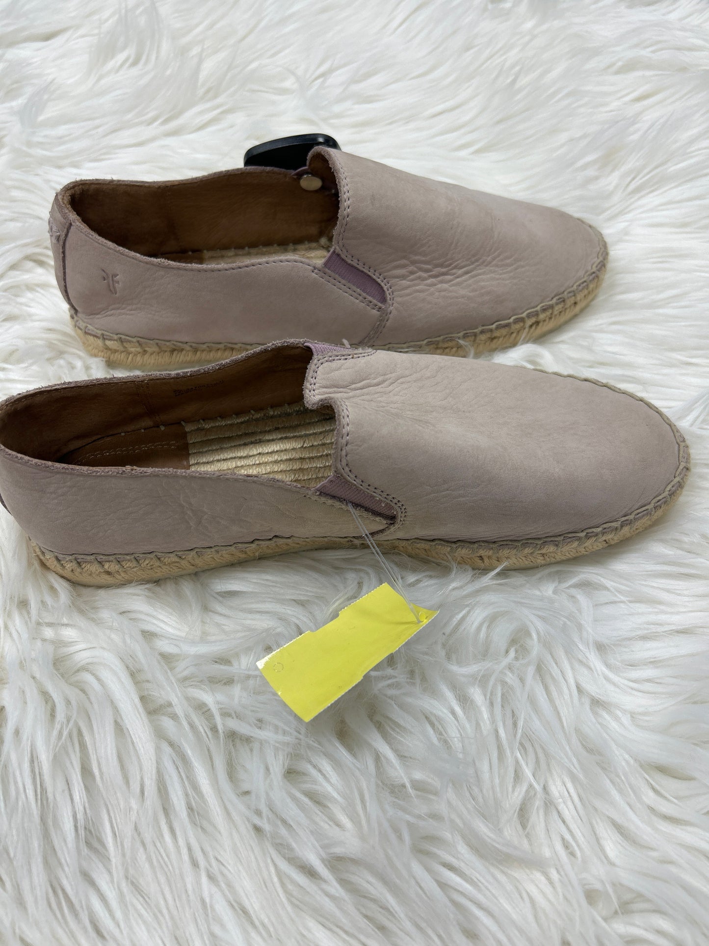 Shoes Flats By Frye In Pink, Size:9