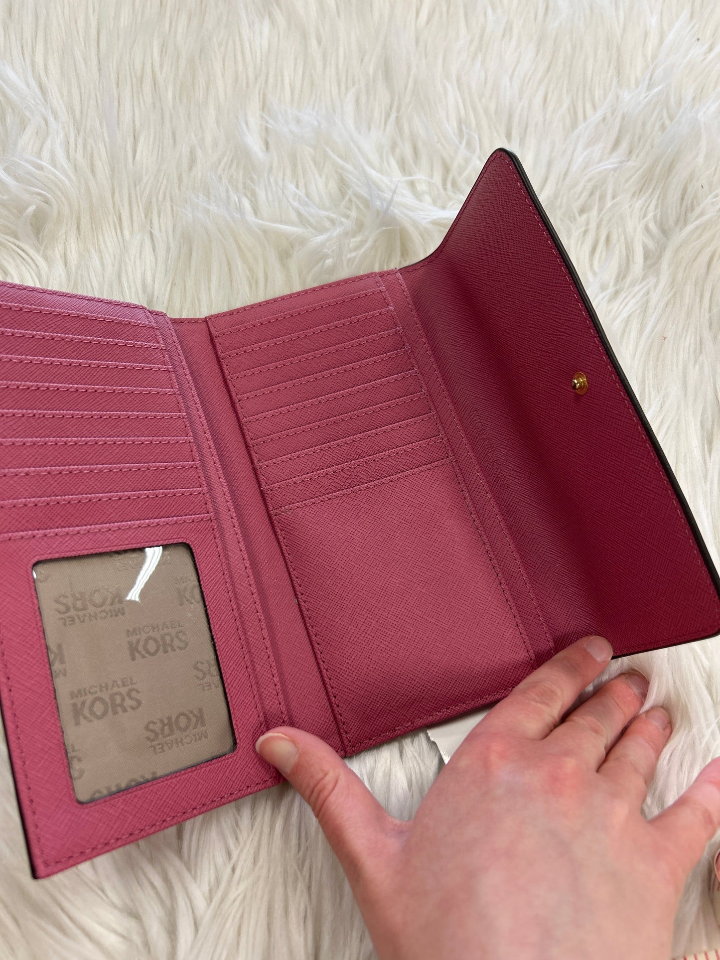 Wallet Designer By Michael Kors In Pink & White, Size:Medium