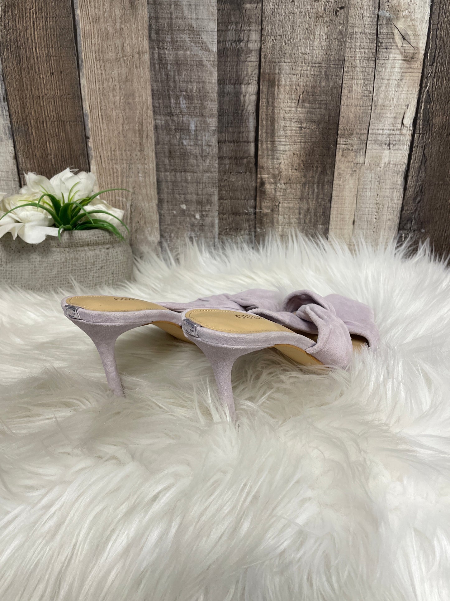 Shoes Heels Stiletto By Guess In Purple, Size: 7