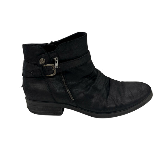 Boots Ankle Flats By Bare Traps In Black, Size:11