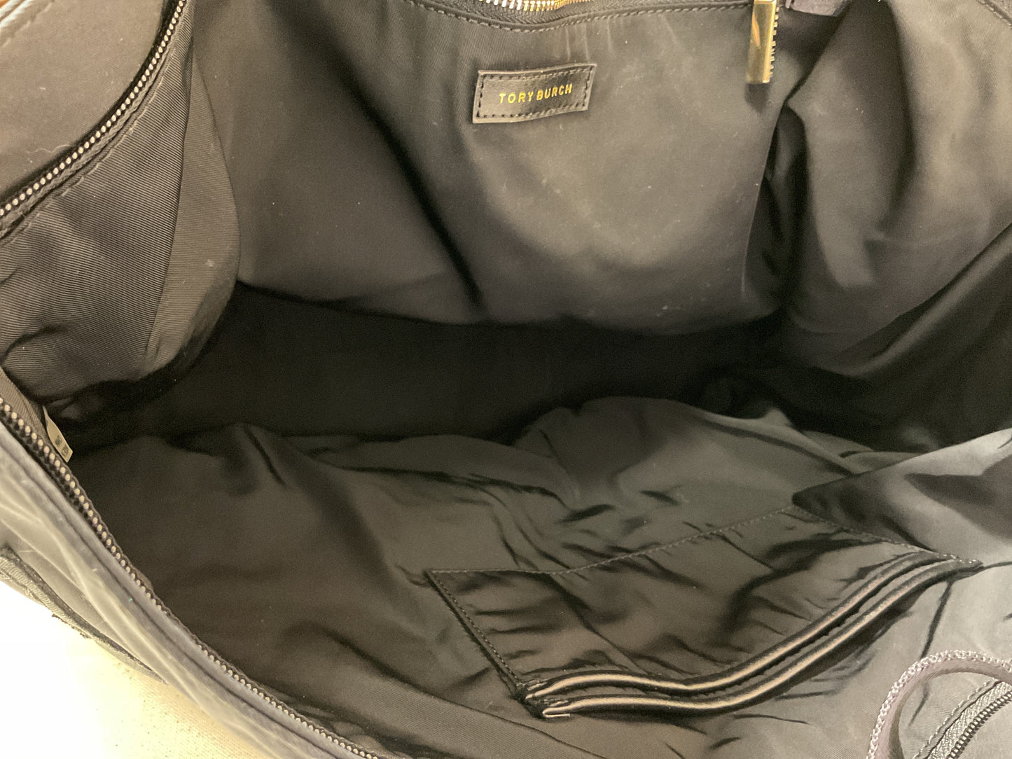 Handbag Designer By Tory Burch In Black, Size:Large