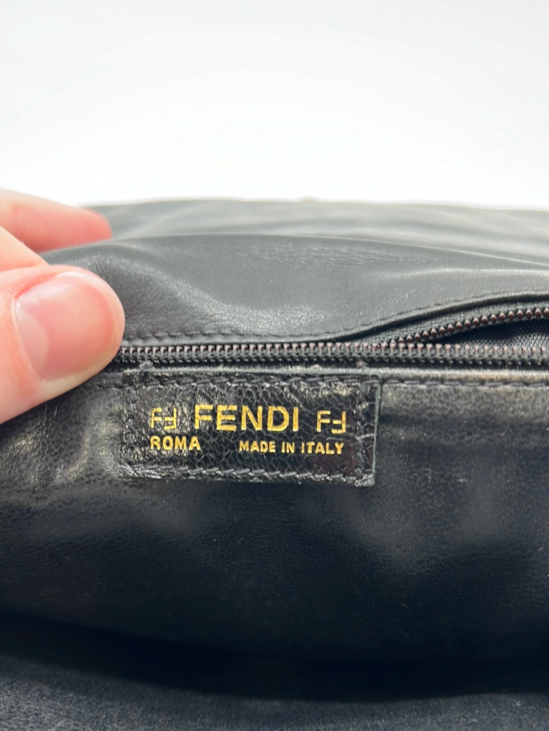 Wallet Luxury Designer By Fendi  Size: Small