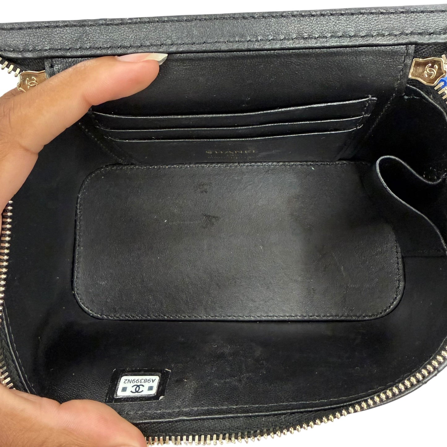 Crossbody Luxury Designer By Chanel, Size: Small