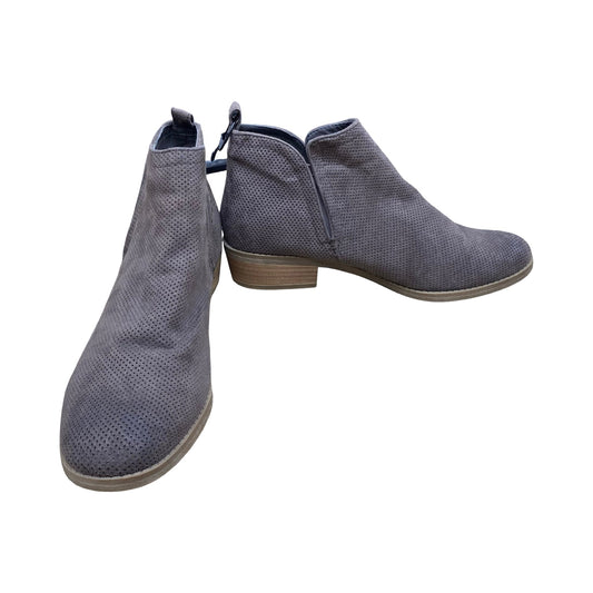 Boots Ankle Flats By Dolce Vita In Brown, Size:8.5