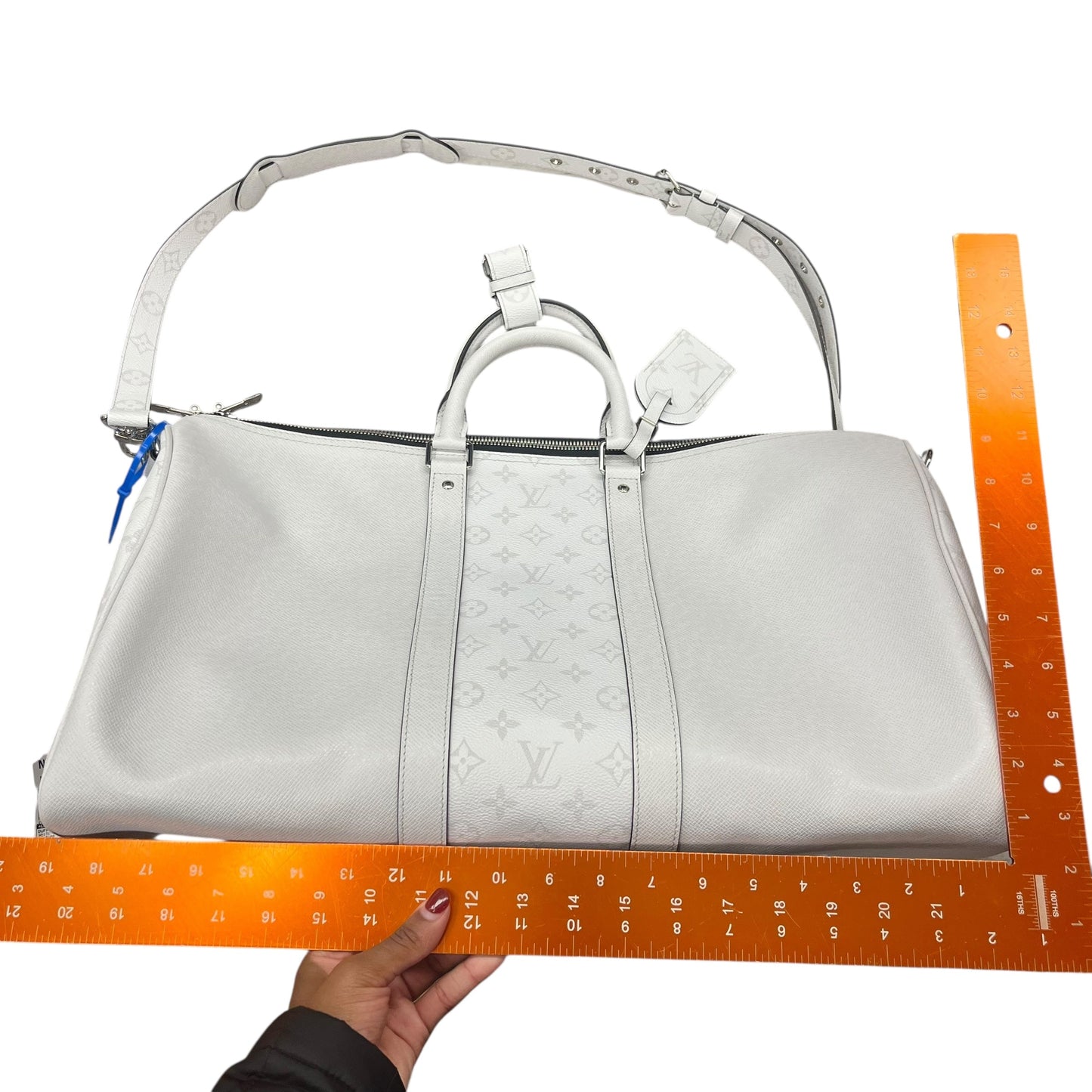 Duffle And Weekender Luxury Designer By Louis Vuitton, Size: Large