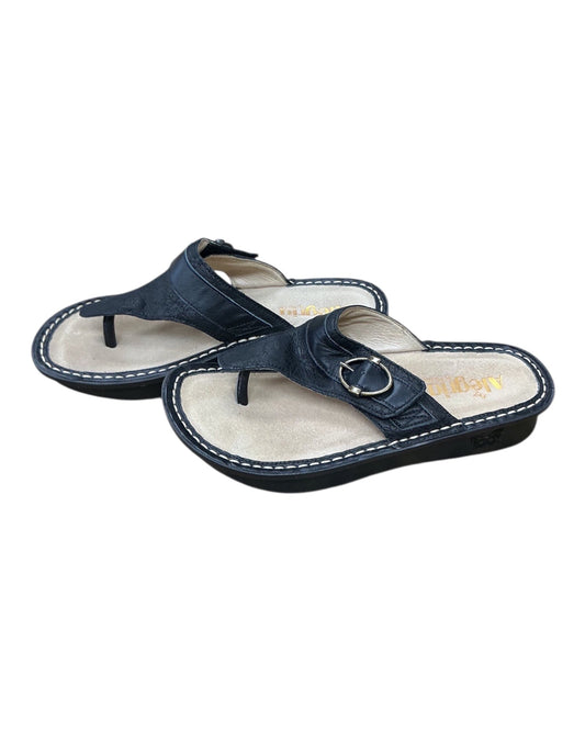 Sandals Flats By Alegria In Black, Size:6.5