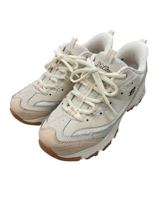 Shoes Athletic By Skechers In Cream, Size:7