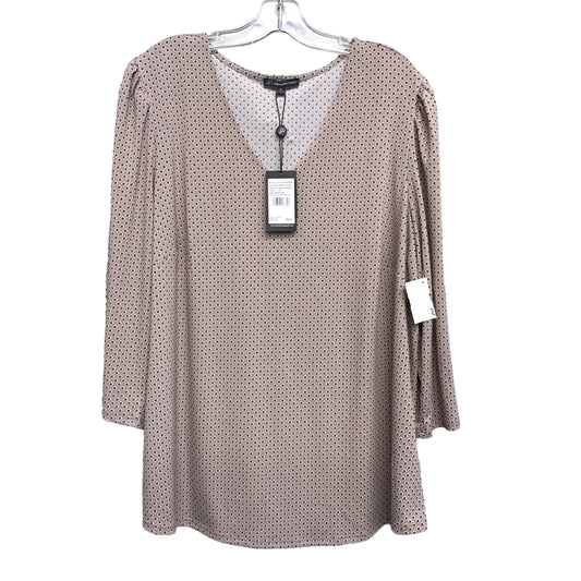 BEIGE TOP LS by ADRIANNA PAPELL Size:2X